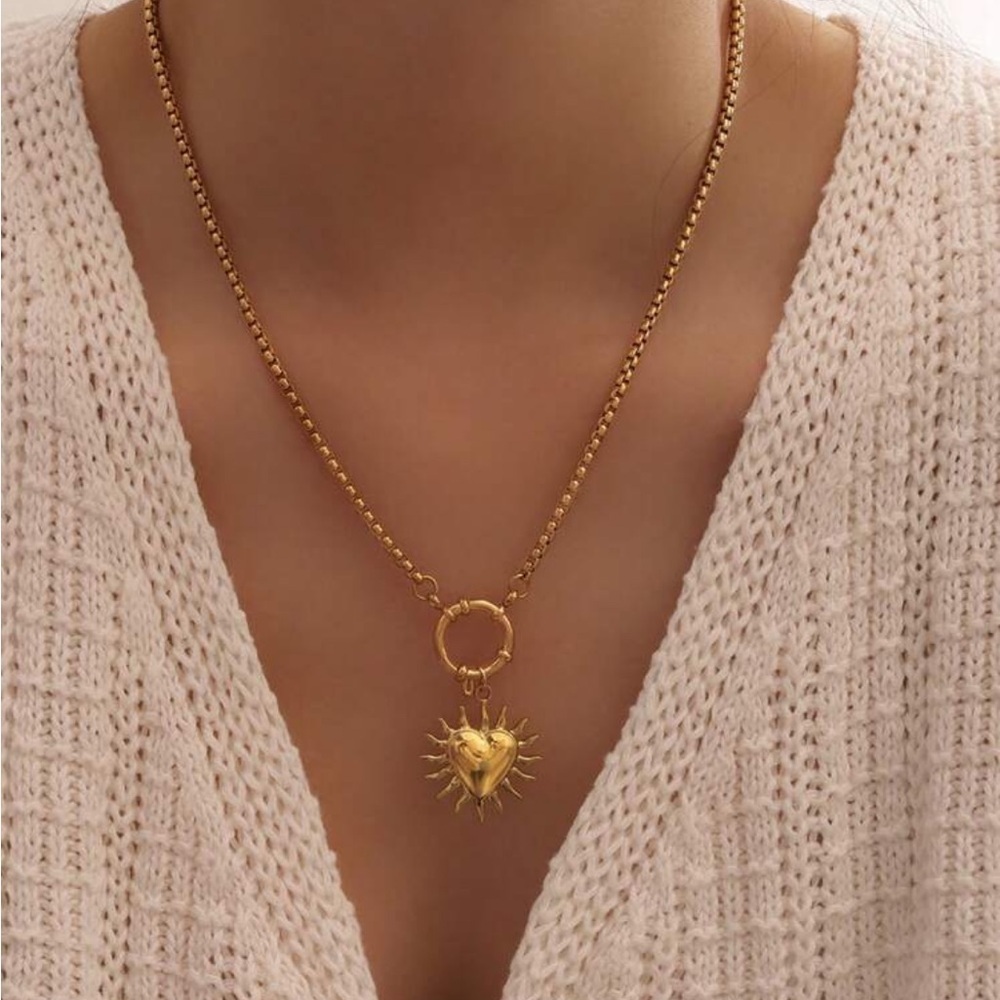 Anthropologie Gold Sun Heart Necklace – Celestial Charm – Boho Jewelry